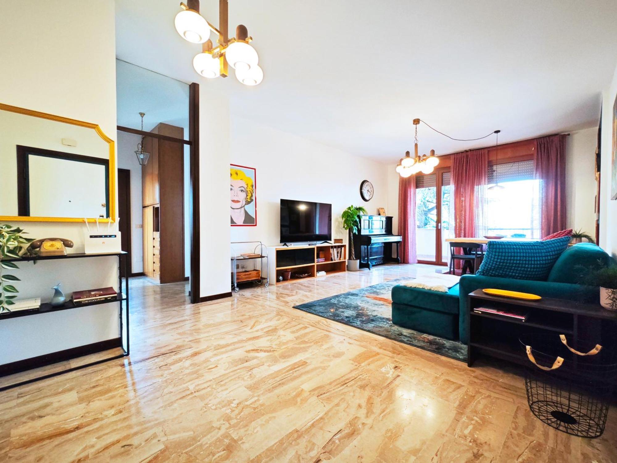 Vignati 10 House - 140mq - Mm3 Affori Centro Milan